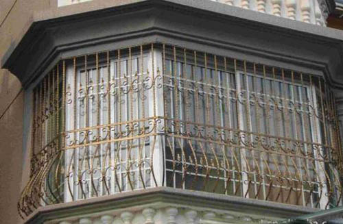 ���ջ���