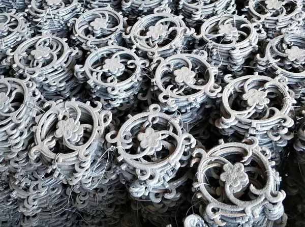 ɽ���������