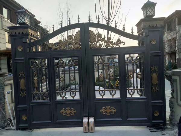 ɽ���������մ���