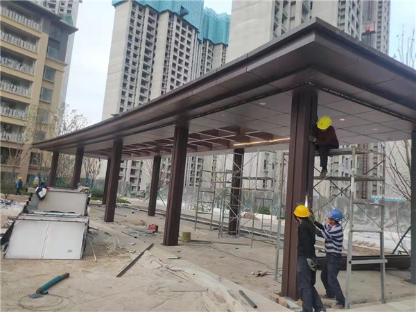 ���ճ���